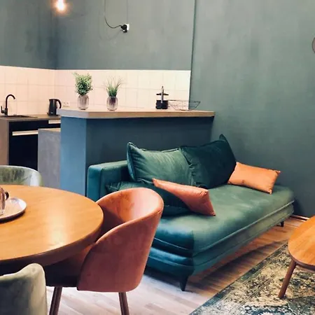 Rumpel Aus Alt Mach Neu Lejlighed